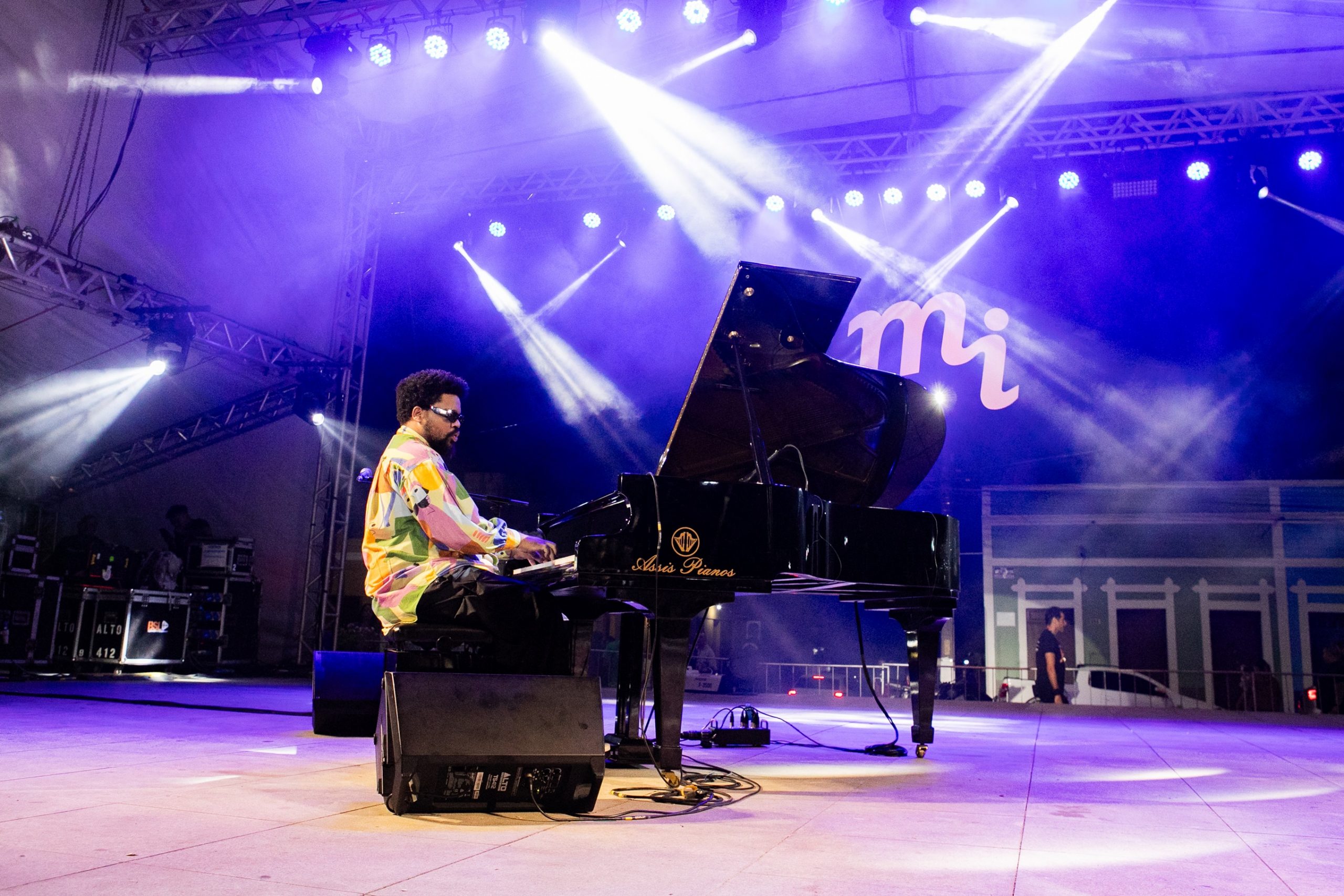 Festival Mi celebra 20 anos com oficinas, shows e encontros musicais em Viçosa do Ceará