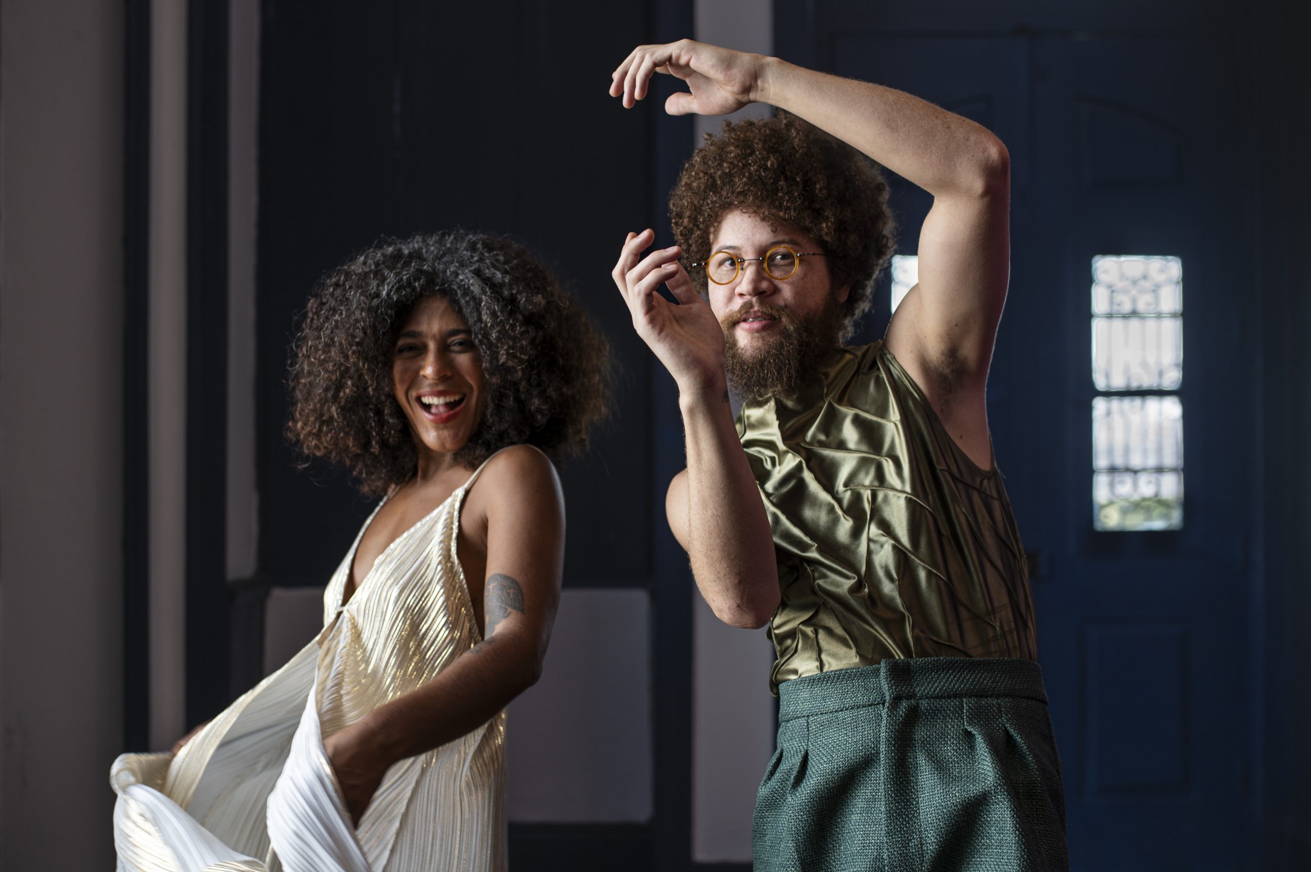 Josyara e Martins fazem parceria em show "Deu Match" na Caixa Cultural de Fortaleza