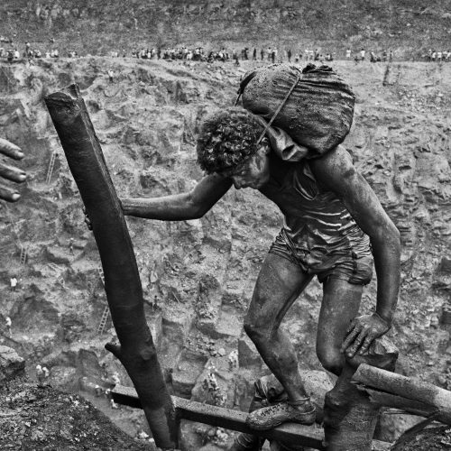 Exposição de Sebastião Salgado chega à Caixa Cultural Fortaleza