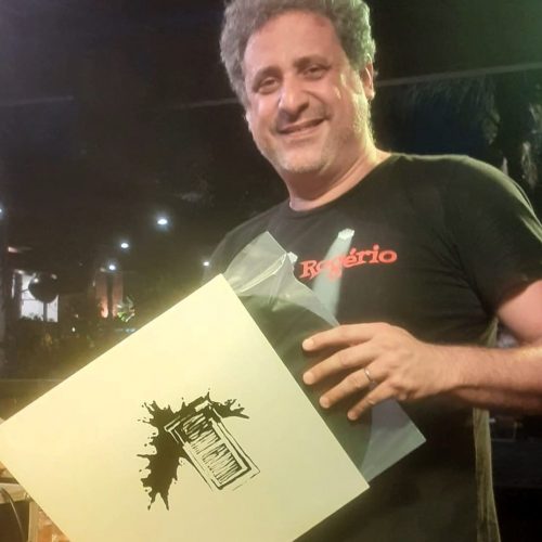 Dia 30/4: Alan Morais lança no Esquina Brasil o seu primeiro disco