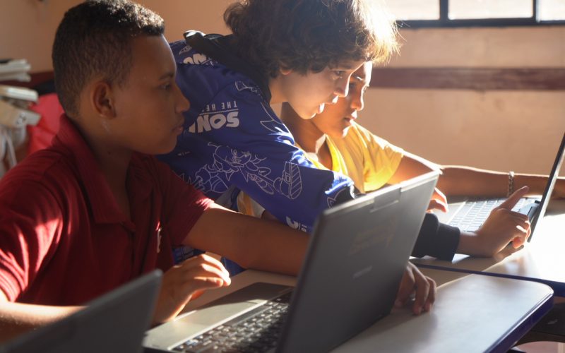 Conectividade chega às escolas rurais de Alagoas e Sergipe