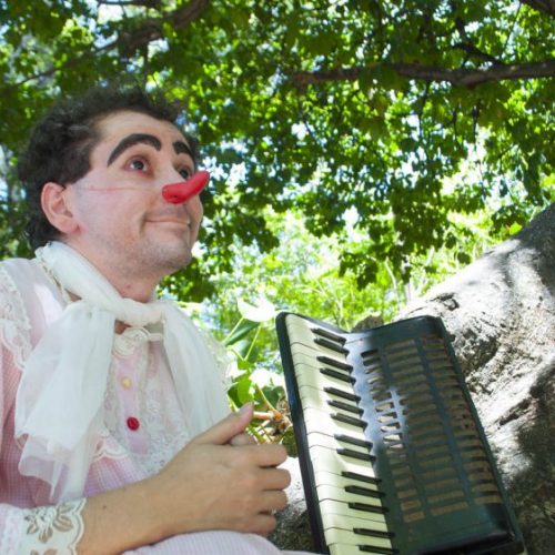 Projeto une teatro para bebês e workshop com foco na primeira infância em cidades cearenses