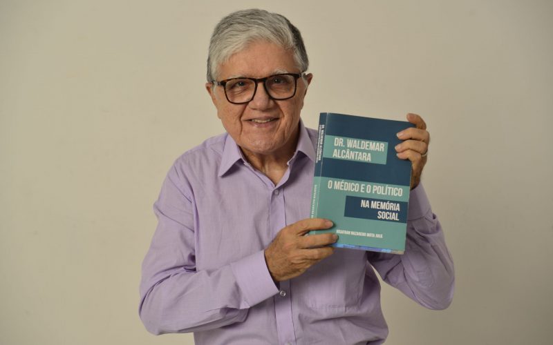 Fundação Waldemar Alcântara (FWA) e Instituto do Câncer do Ceará (ICC) lançam biografia sobre o legado do Dr. Waldemar Alcântara na política e na saúde pública do Ceará