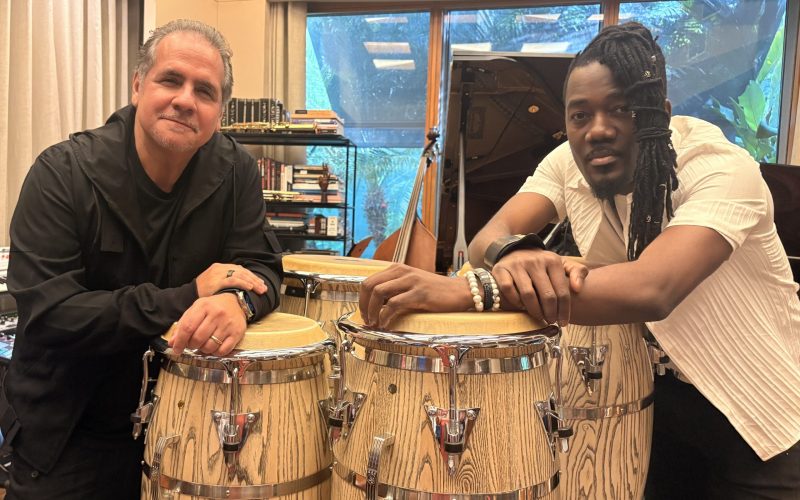 Kizaba e Ricardo Bacelar. Foto: Sônia Lage