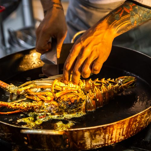 Festival da Lagosta 2025 une gastronomia, música e cultura na Praia da Redonda, em Icapuí-CE
