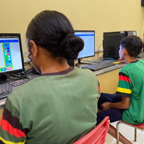 Internet de alta velocidade via satélite chega a escolas do Pará