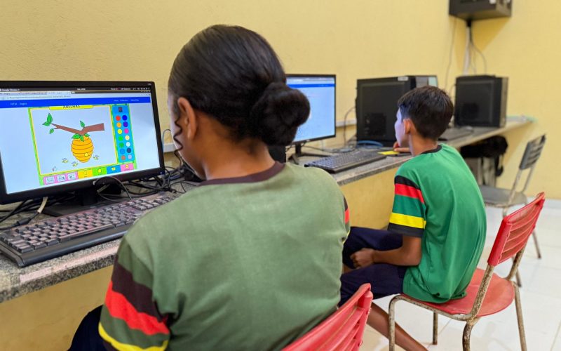 Internet de alta velocidade via satélite chega a escolas do Pará