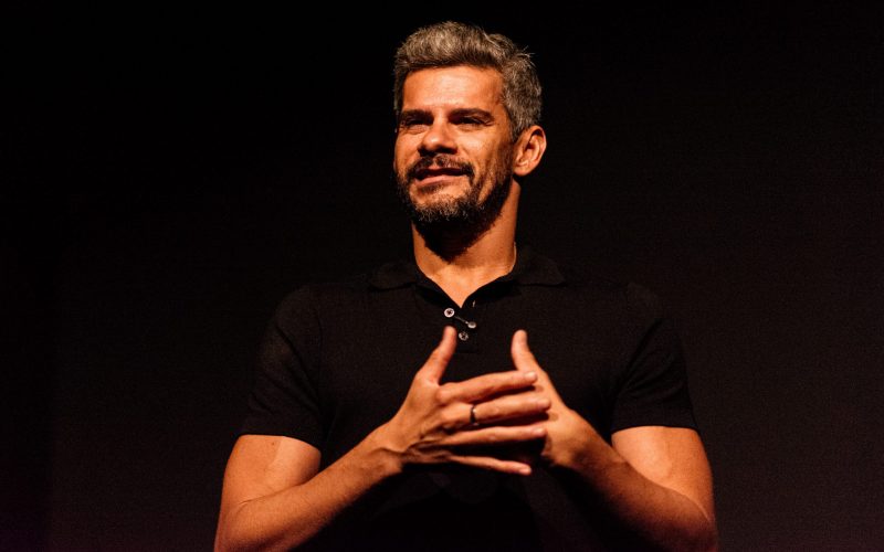Bailarino Thiago Soares recruta talentos cearenses para novo espetáculo na XV Bienal Internacional de Dança do Ceará