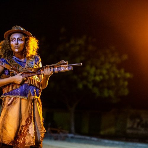 Shows musicais e espetáculos teatrais marcam penúltimo dia do FETAC